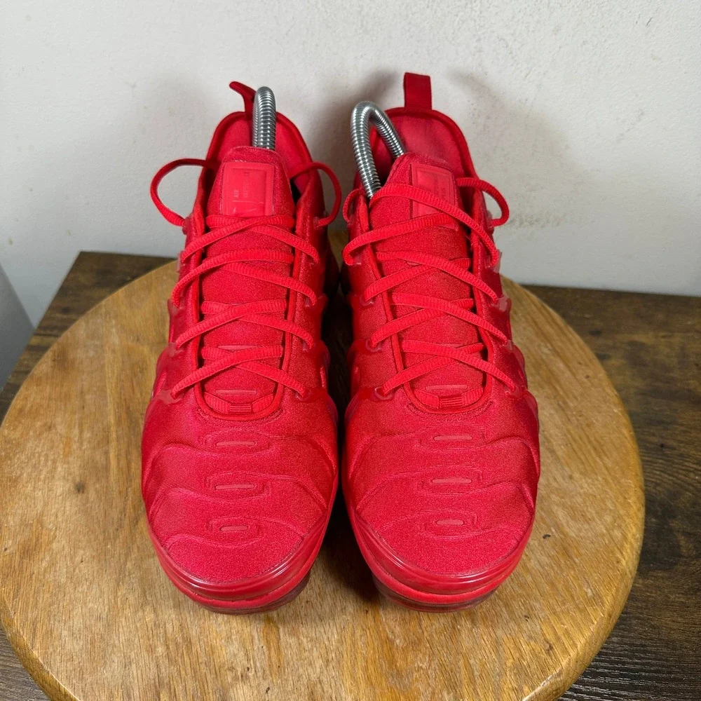 Nike Air VaporMax Plus University Red Mens CW6973-600 Running Shoes Size 7.5